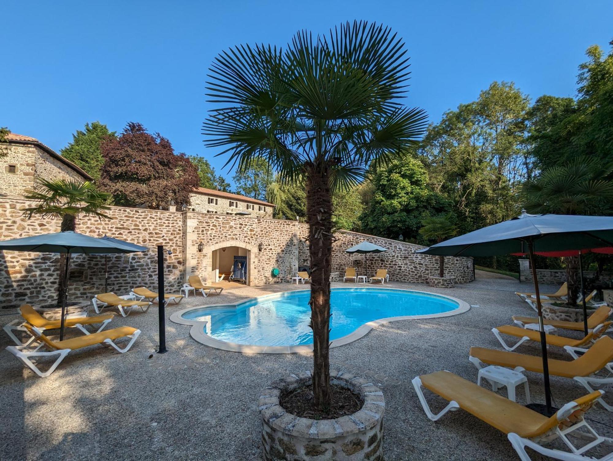 Domaine De Brise Bois - Chambres & Gites Rouzede Exterior photo