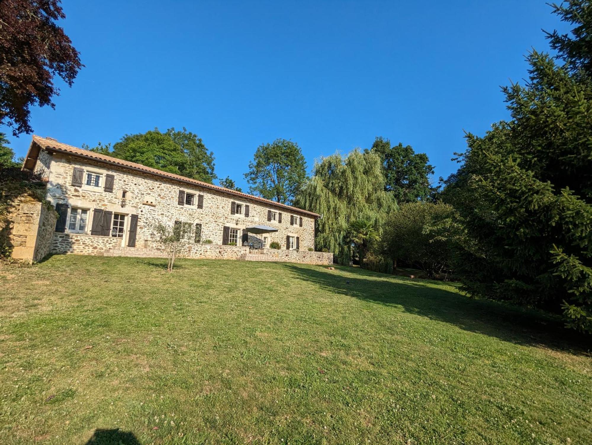 Domaine De Brise Bois - Chambres & Gites Rouzede Exterior photo